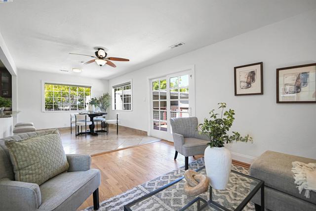 17526 Parker Rd, Castro Valley CA: https://media.crmls.org/mediaz/5094a599-0fdc-459b-ae17-aad44ac34dd4.jpg