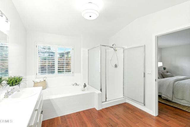 1117 Pan Court, Thousand Oaks CA: https://media.crmls.org/mediaz/5094db79-1738-4f5e-9694-f5fef1d2f150.jpg