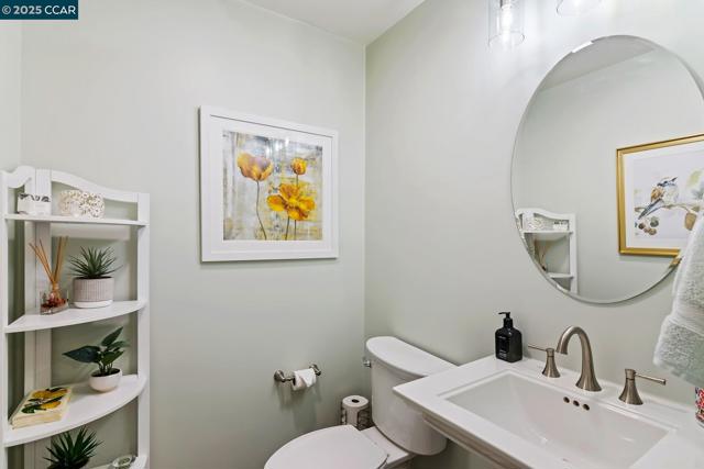 341 Scottsdale Rd., Pleasant Hill CA: https://media.crmls.org/mediaz/5094e145-2143-4eea-9af5-5c8d2a94b199.jpg
