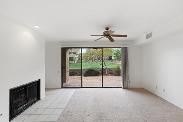 157 Calle Bravo, Palm Springs CA: https://media.crmls.org/mediaz/50952d57-5a38-4cf0-9bda-38bf343bdd0b.jpg