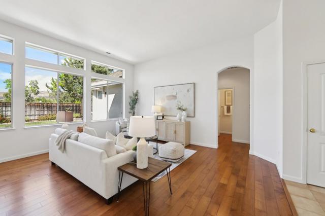 2681 Sycamore Grove Place, San Jose CA: https://media.crmls.org/mediaz/5095c732-8a1d-426d-b86f-a332ac6e60a4.jpg