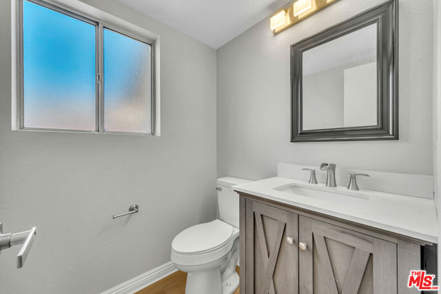 4561 Northstar Drive, Palmdale CA: https://media.crmls.org/mediaz/5095d50c-7825-44e0-b45c-379872eacc24.jpg