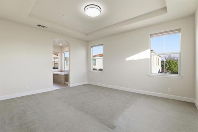 Image 26 of 42 For 2582 Minuet Drive