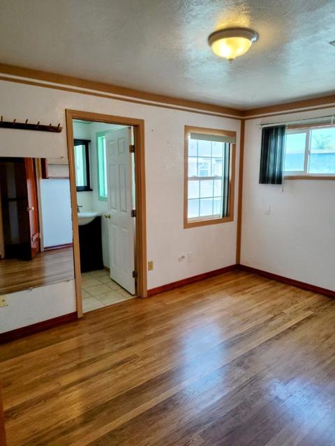 230 Paloma Avenue, Salinas CA: https://media.crmls.org/mediaz/50974c04-52df-4afa-84f9-befff67fa085.jpg