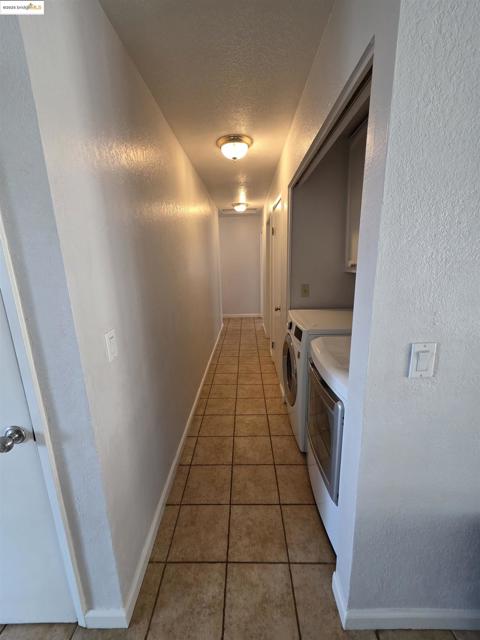 136 Evergreen Way, Vallejo CA: https://media.crmls.org/mediaz/509803f4-ea63-4580-9215-c690d2631e2a.jpg