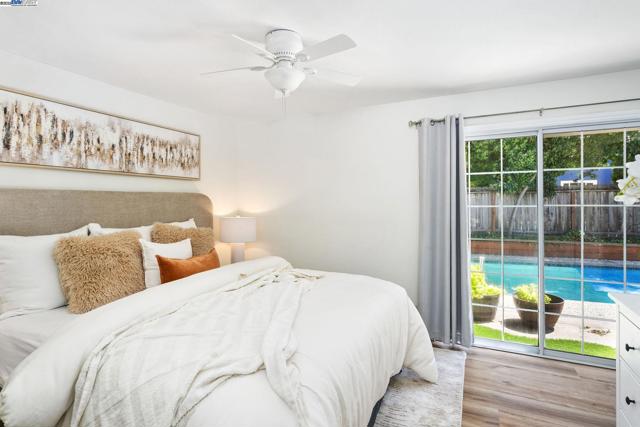 1001 Crellin Rd, Pleasanton CA: https://media.crmls.org/mediaz/50984918-9f65-43b8-96a3-ac4169770abf.jpg