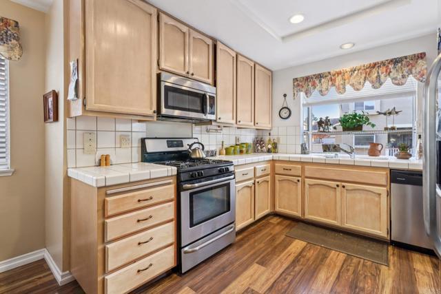 Detail Gallery Image 19 of 67 For 7747 Caminito Monarca #100,  Carlsbad,  CA 92009 - 3 Beds | 3 Baths