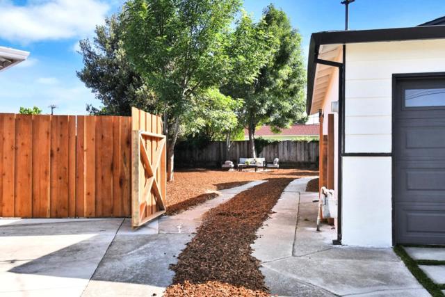 6048 Madelaine Drive, Newark CA: https://media.crmls.org/mediaz/50996b71-5680-4b6a-9018-a9ddb94f7ea4.jpg