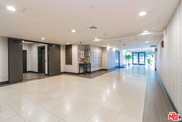 848 Irolo Street, Los Angeles CA: https://media.crmls.org/mediaz/509aa19c-9606-4a2e-9694-798cb29a3c06.jpg