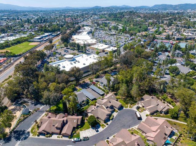 427 Conifer Glen, Escondido CA: https://media.crmls.org/mediaz/509b47e2-6d7b-4e54-b6e3-088f52212216.jpg