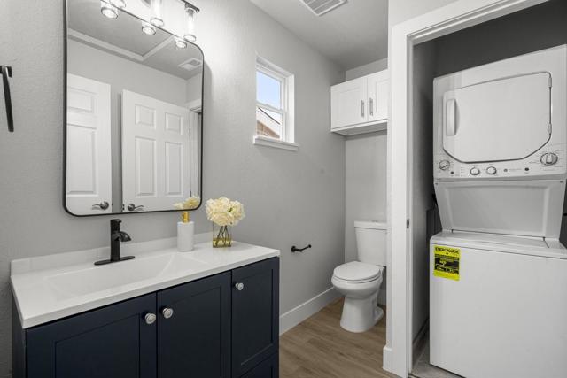 840 N 15th Street, San Jose CA: https://media.crmls.org/mediaz/509bceea-43d3-4fb3-8dbb-e28a66e7df1f.jpg