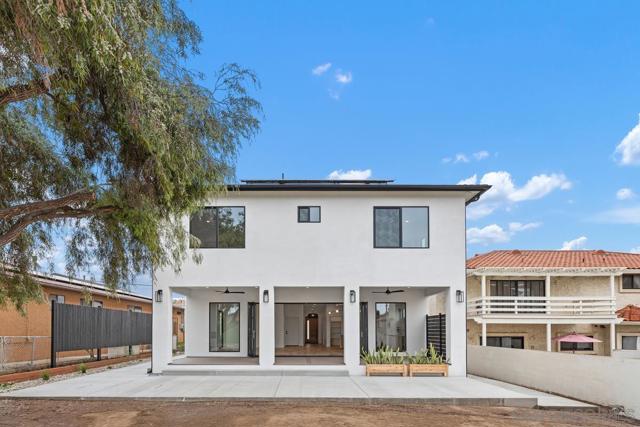 1826 Galveston St, San Diego CA: https://media.crmls.org/mediaz/509c0ffd-a20b-4533-ae57-1689b2db547f.jpg