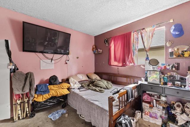 4139 46Th Street, San Diego CA: https://media.crmls.org/mediaz/509c5152-1dc4-44d6-9319-48cb188baecb.jpg