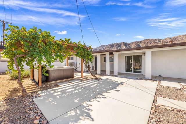 Image 15 of 76 For 51480 Avenida Obregon  B