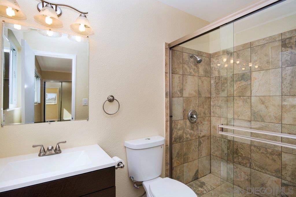 4450 Wilson Ave - photo 12