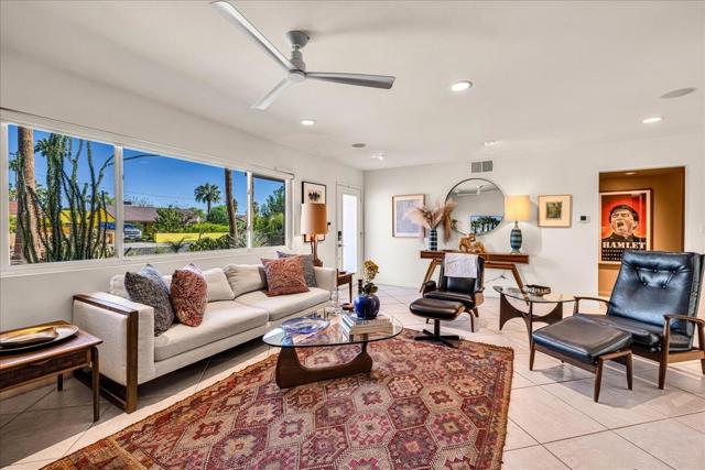 703 N Calle Rolph, Palm Springs, CA 92262