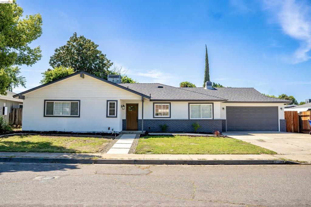 352 Terri Dr