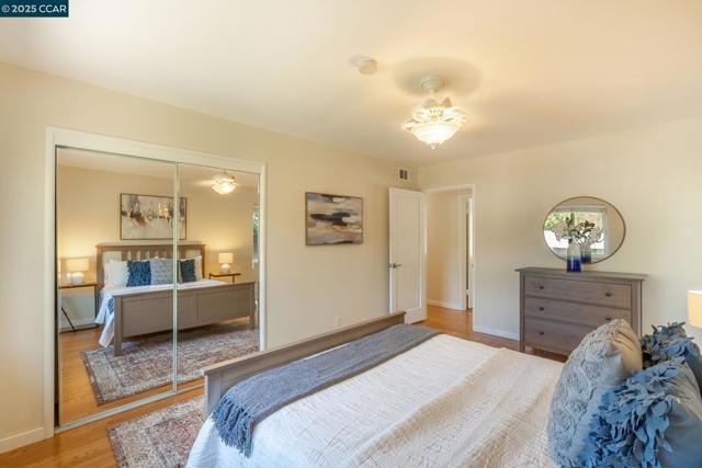 3215 Camino Colorados, Lafayette CA: https://media.crmls.org/mediaz/50a099b3-34cb-413f-a050-9558285a182b.jpg