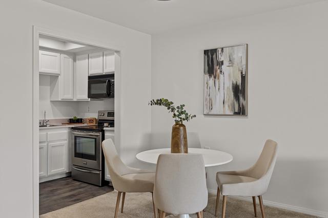 Detail Gallery Image 3 of 73 For 1560 Circa Del Lago #D304,  San Marcos,  CA 92078 - 2 Beds | 2 Baths