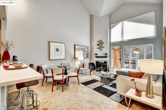 245 Perkins ST, Oakland CA: https://media.crmls.org/mediaz/50a11893-b0f9-4b08-b309-878b84aa9693.jpg