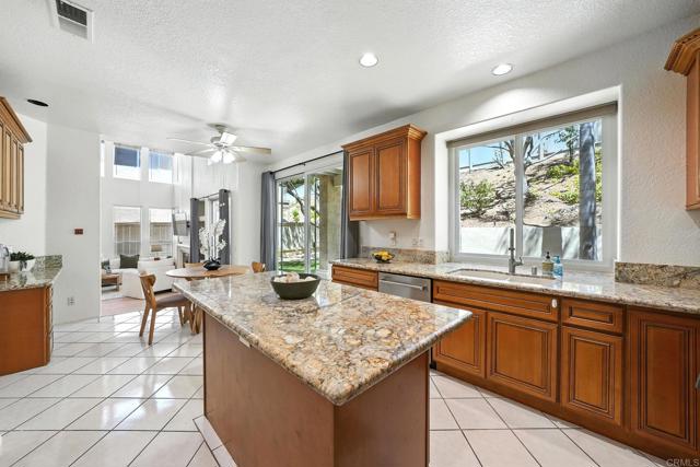 18103 Smokesignal Drive, San Diego CA: https://media.crmls.org/mediaz/50a14759-bf0a-4270-ae5e-820591ee478f.jpg