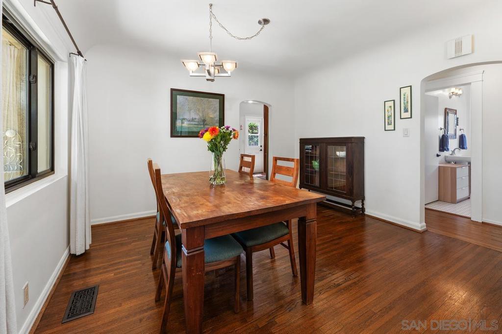 4494 Cleveland Ave - photo 13