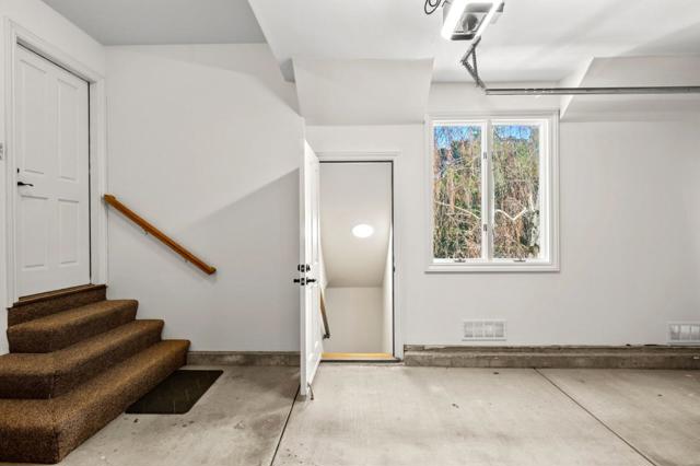 760 Chateau Drive, Hillsborough CA: https://media.crmls.org/mediaz/50a223e9-8847-4df6-a789-9fc4c4f00f6e.jpg