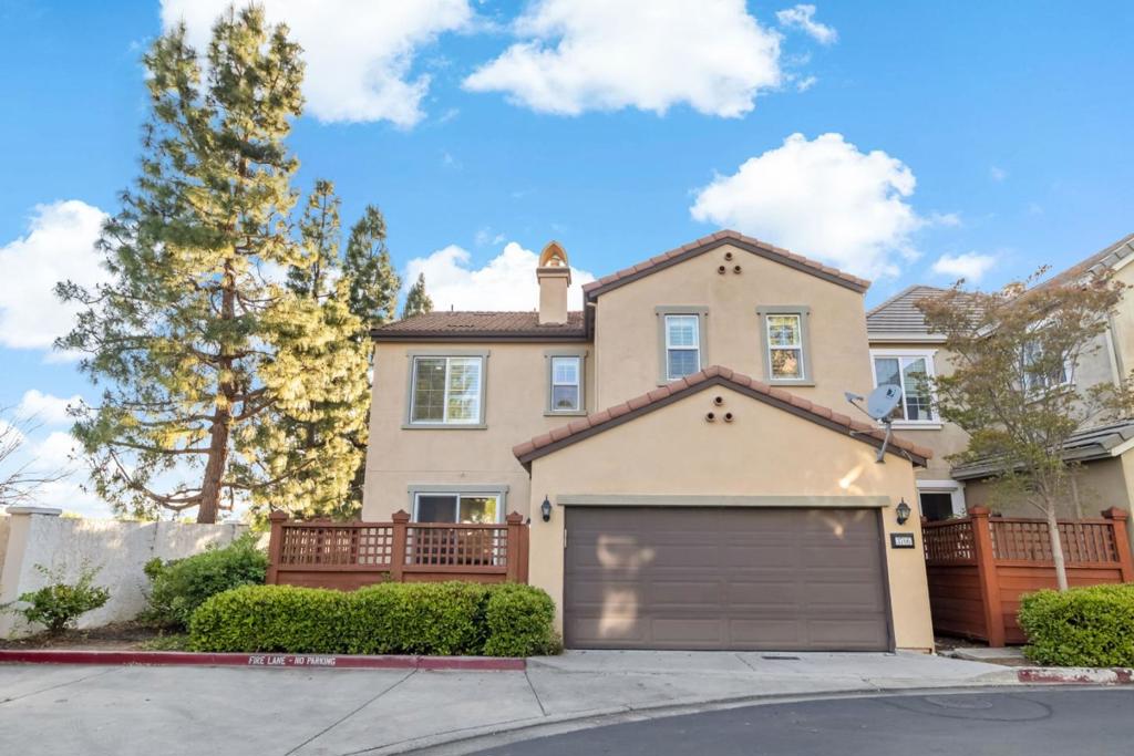 3766 Evangelho Circle