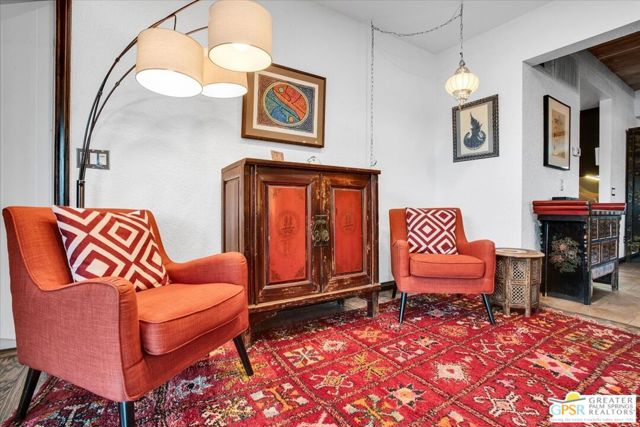 45864 Shadow Mountain Drive, Palm Desert CA: https://media.crmls.org/mediaz/50a2c4f0-054c-470e-8cdb-bd7b5ff7fd72.jpg