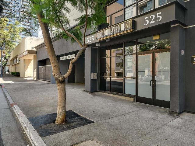 525 11th Ave, San Diego CA: https://media.crmls.org/mediaz/50a30368-103a-401b-9bf6-8c89169201c5.jpg