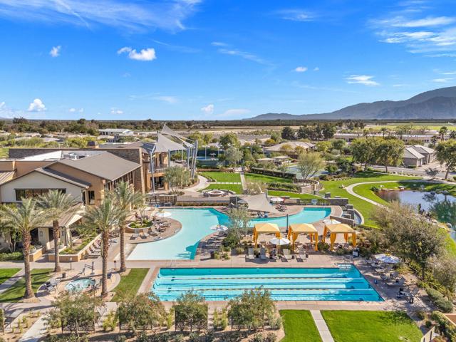 Image 57 of 69 For 82707 Woodcreek Court