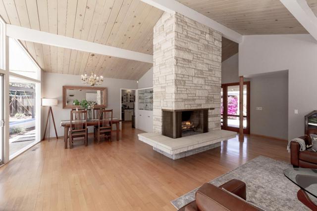 19740 GLEN BRAE Drive, Saratoga CA: https://media.crmls.org/mediaz/50a53766-e944-4455-a7e8-34ba4eab5a43.jpg