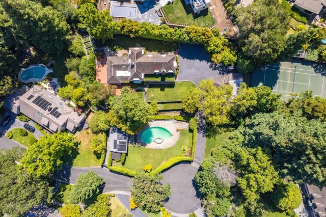 2155 Geri Lane, Hillsborough CA: https://media.crmls.org/mediaz/50a7dd23-a6c6-47d6-bba9-7cf18ac5f617.jpg