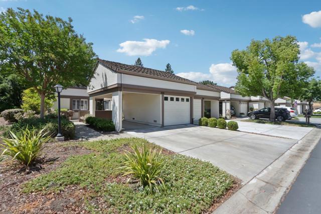 6343 Whaley Drive, San Jose CA: https://media.crmls.org/mediaz/50a882ea-af32-4a8f-b667-0d658dff8276.jpg
