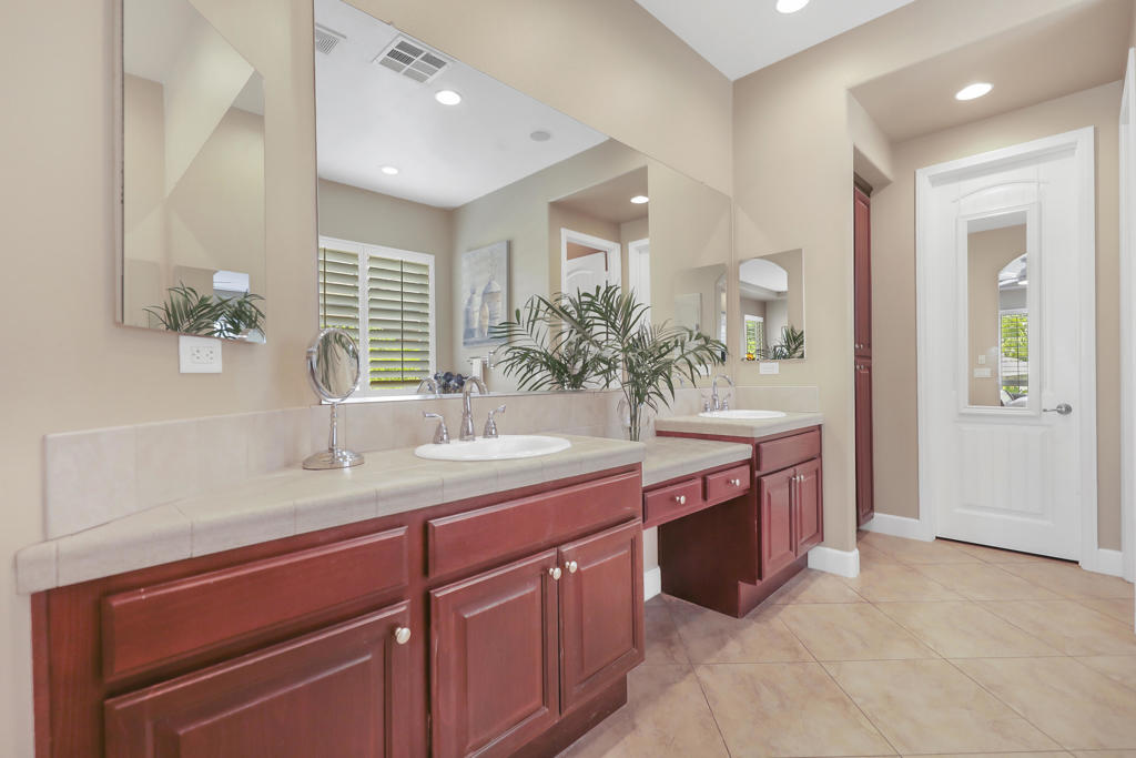 MLS #219138703DA image #24