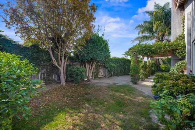 Detail Gallery Image 22 of 36 For 4843 Sumac Pl, Oceanside,  CA 92057 - 3 Beds | 2 Baths