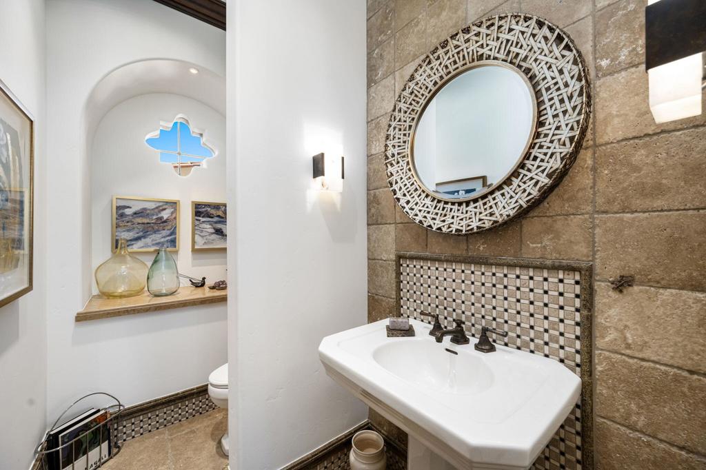 MLS #219138371DA image #20