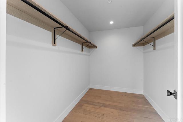 Detail Gallery Image 20 of 41 For 4224 Tonopah Ave, San Diego,  CA 92110 - 3 Beds | 3/1 Baths