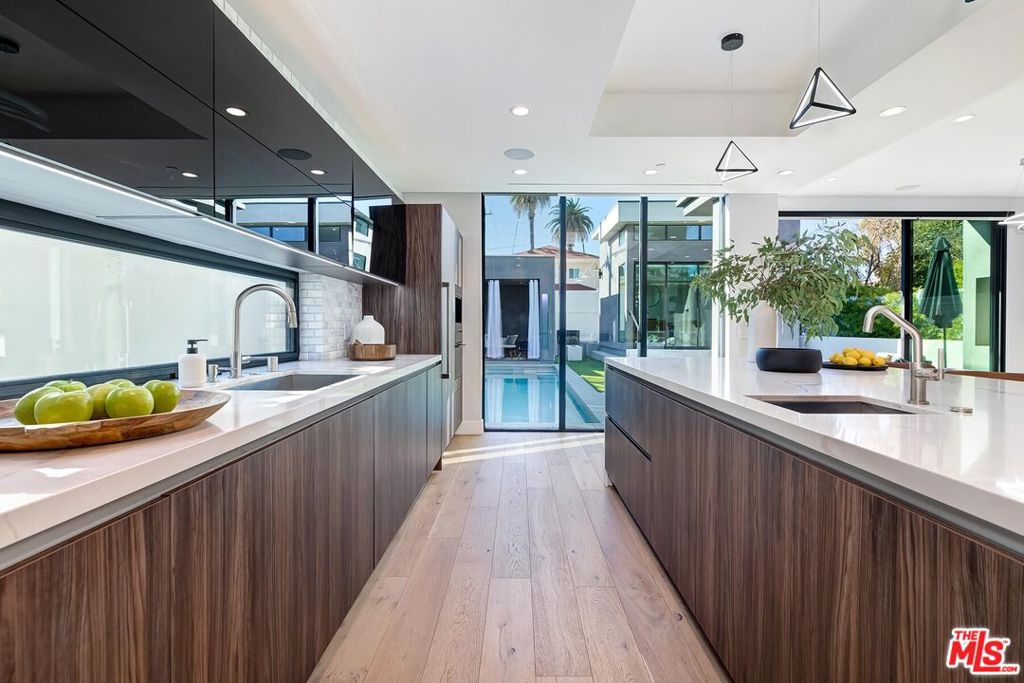 MLS #26749393 image #9