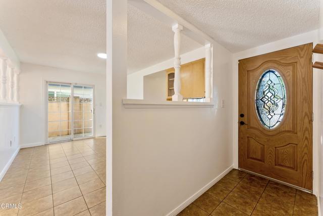 Detail Gallery Image 3 of 22 For 10420 Adel Way, Whittier,  CA 90604 - 4 Beds | 2 Baths