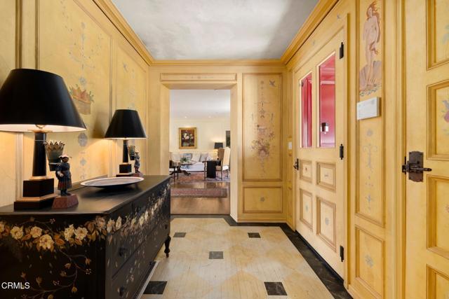 Detail Gallery Image 4 of 38 For 620 S Hill Ave, Pasadena,  CA 91106 - 4 Beds | 5/1 Baths