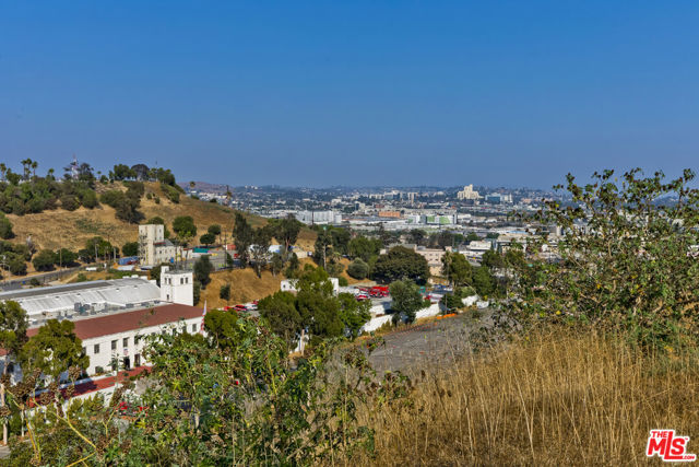1007 Figueroa Terrace, Los Angeles CA: https://media.crmls.org/mediaz/50ada840-fc95-4ff7-a571-661e821fc70d.jpg