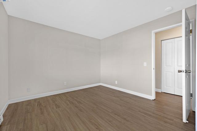 394 Caliente Dr, San Leandro CA: https://media.crmls.org/mediaz/50adb056-ffbf-4b98-8d30-ae71a9d710f6.jpg