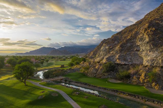 80601 Oak Tree, La Quinta CA: https://media.crmls.org/mediaz/50af9686-7411-49ce-b2fe-5ead7fde8714.jpg