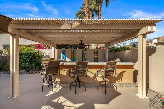 36296 Chagall Court, Cathedral City CA: https://media.crmls.org/mediaz/50b0374a-aa4f-4e90-bc5e-9dc256084580.jpg