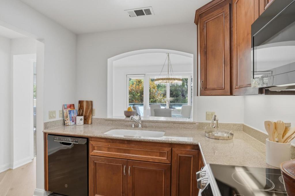 MLS #ML82027047 image #8