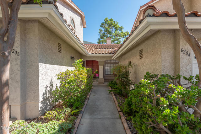 6208 Corte Antigua, Camarillo CA: https://media.crmls.org/mediaz/50b1bd31-5f76-420b-9c00-914953f4fd16.jpg