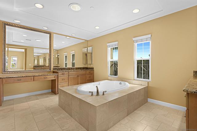 Image 17 of 37 For 527 Quail Pointe Lane