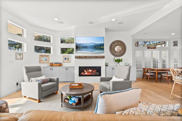 3930 Torrey Hills Lane, San Diego CA: https://media.crmls.org/mediaz/50b3011a-0660-4dd2-829c-43ceb1484065.jpg