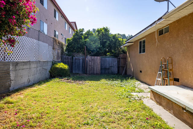 Detail Gallery Image 22 of 23 For 4373 Toland Way, Los Angeles,  CA 90041 - 2 Beds | 2 Baths